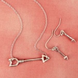 Wire-Wrapped Arrow Necklace & Earring Set
